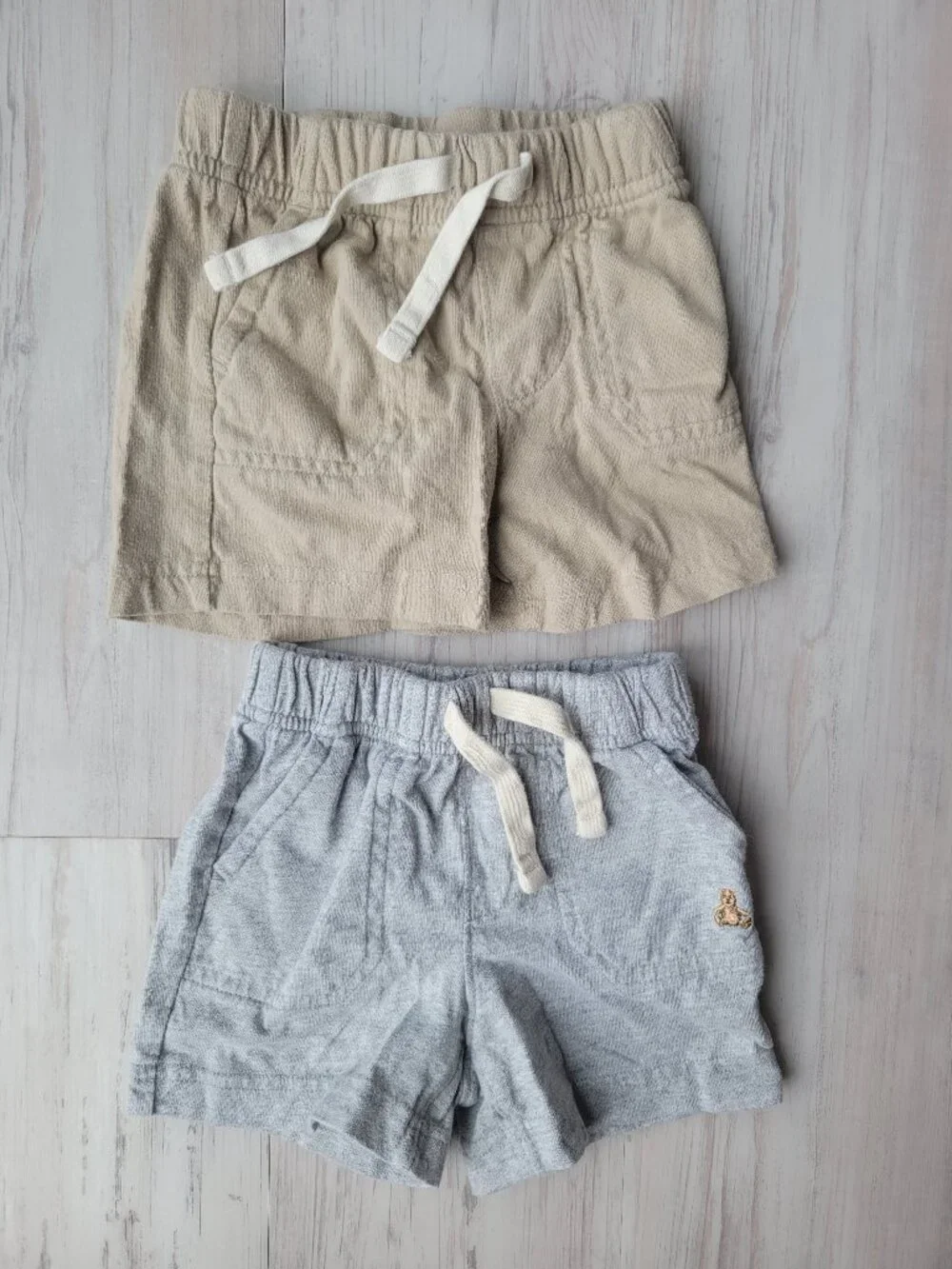 Baby Gap 2 pair shorts heathered gray and tan size 6-12 months